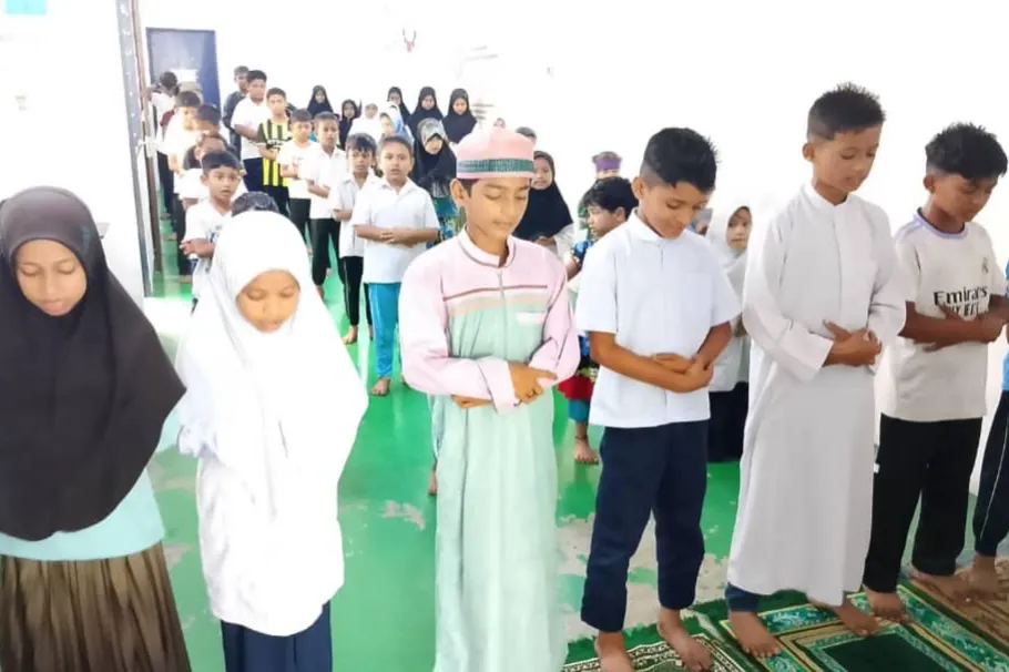 Education project for vulnerable Rohingya refugee children in Penang Malaysia as they don't have access to education
